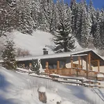 샬레 In Kufstein Near School *